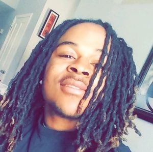 Meet your Posher, Tj